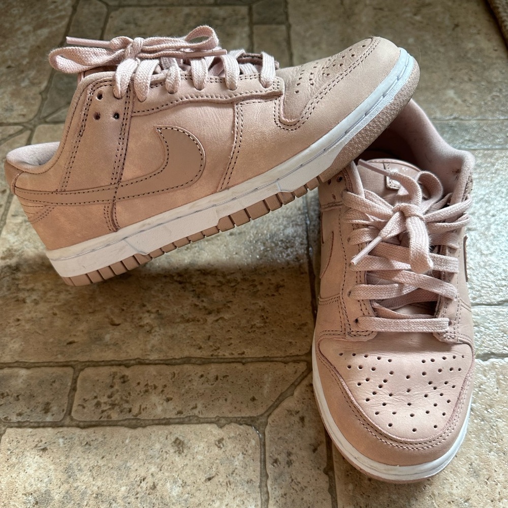 Nike Dunk Low PRM Pink Oxford, Size 5.5 (Women's)